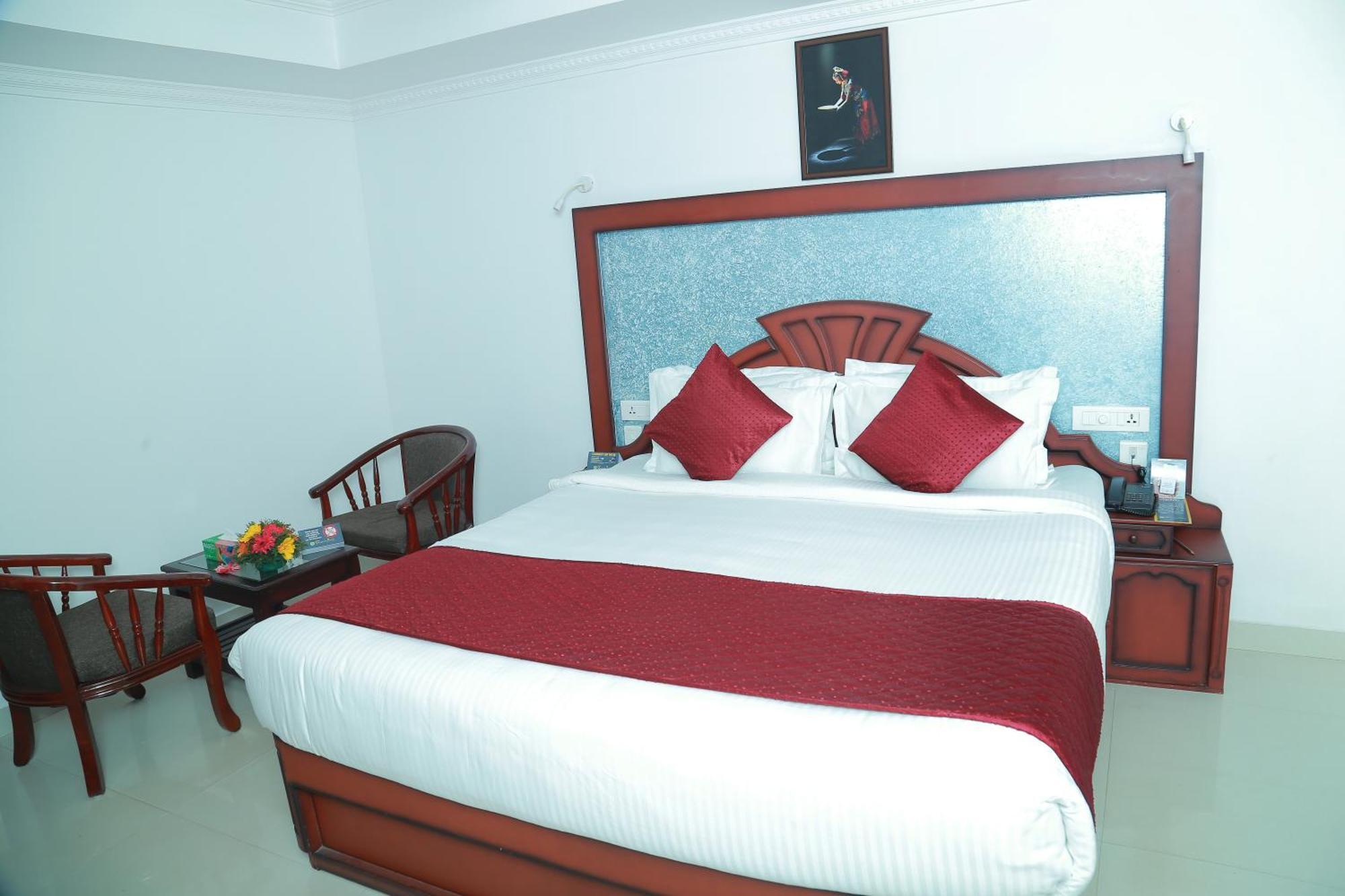 Hotel Savera Park Thrissur Exterior foto